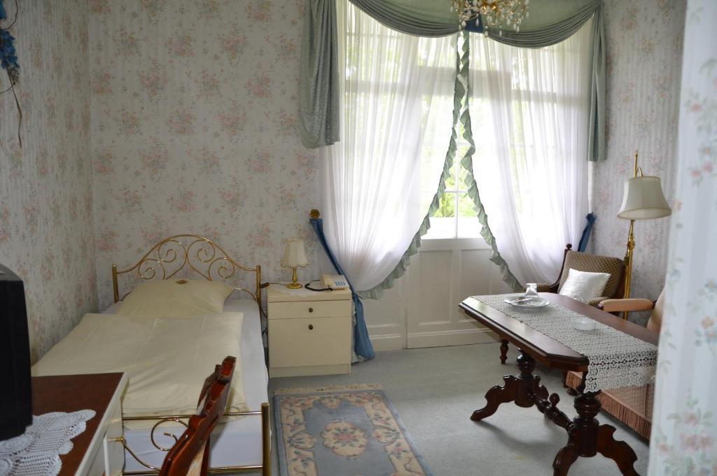 Hotel Villa Konigin Luise 바트피르몬트 객실 사진